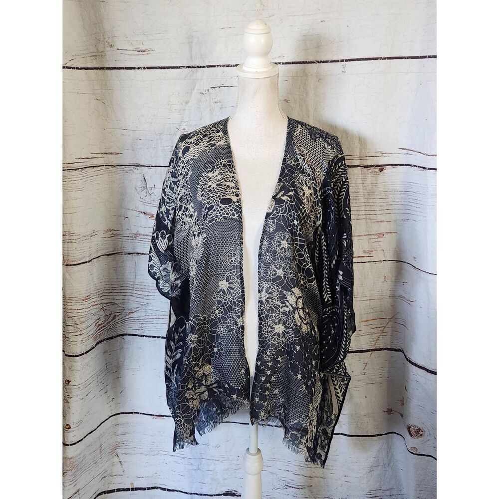 Anthropologie Petanu by Pashma Wool & Silk Blue Shawl/ Wrap One Size NWT‎